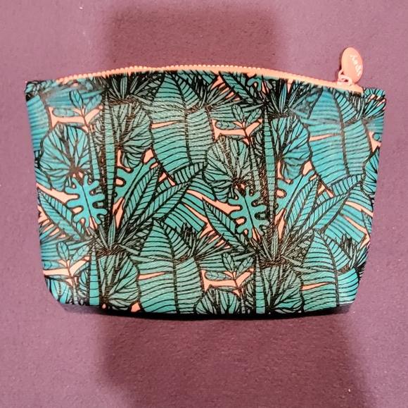 Ipsy makeup bags - Picture 2 of 4